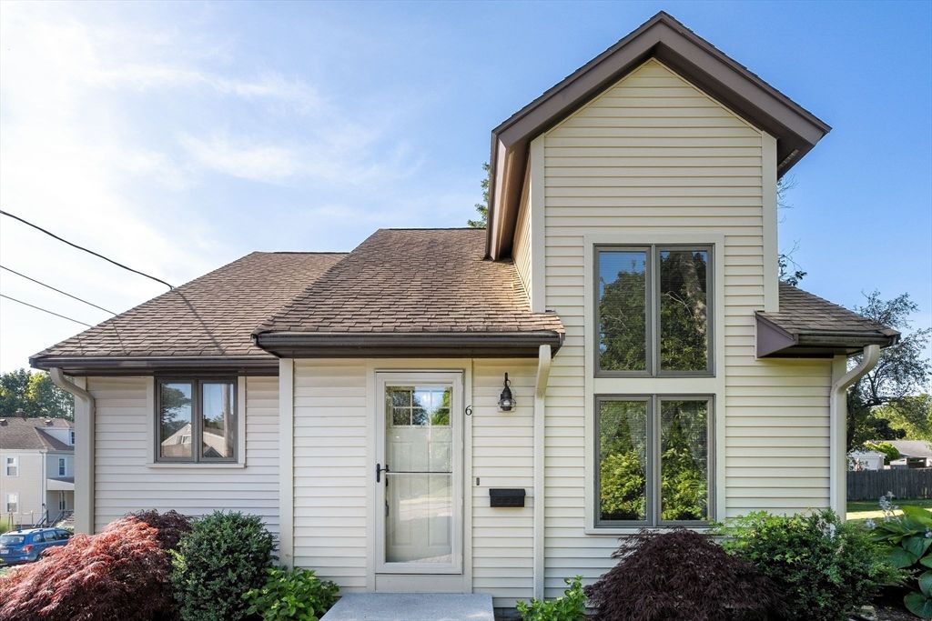 6 Cooper St, Plymouth, MA 02360