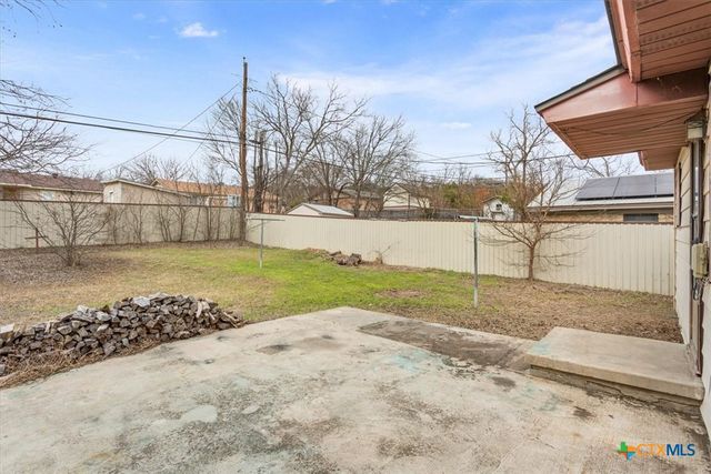 1006 S 27th Street, Copperas Cove, TX 76522