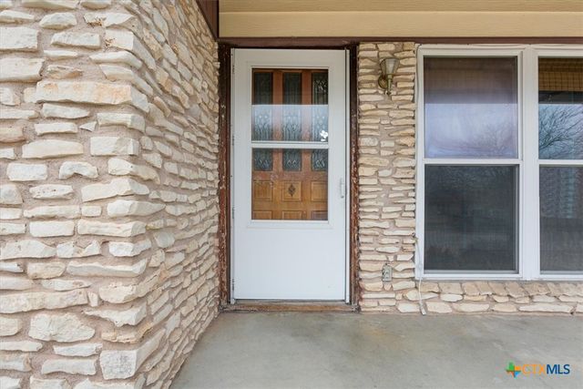 1006 S 27th Street, Copperas Cove, TX 76522