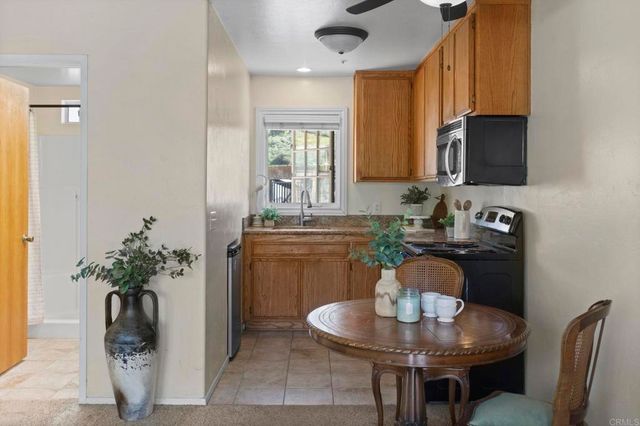 1160 Little Gopher Canyon, Vista, CA 92084