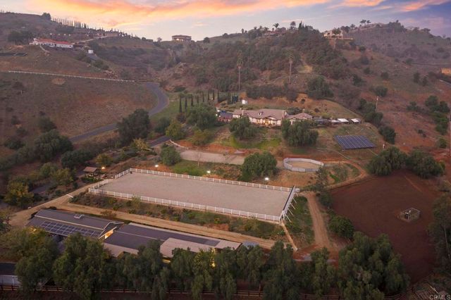 1160 Little Gopher Canyon, Vista, CA 92084