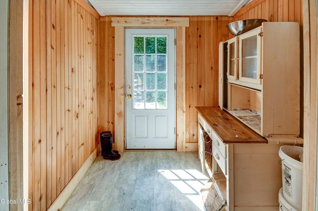 511 Dennie Road, Mayfield, NY 12117