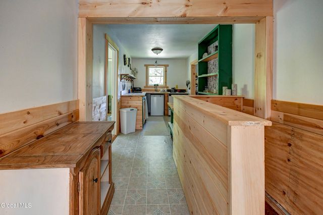 511 Dennie Road, Mayfield, NY 12117