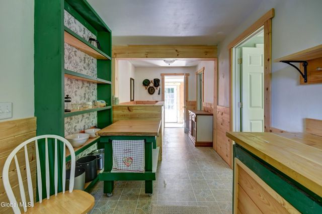 511 Dennie Road, Mayfield, NY 12117