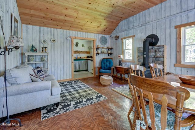 511 Dennie Road, Mayfield, NY 12117