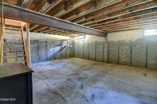 511 Dennie Road, Mayfield, NY 12117