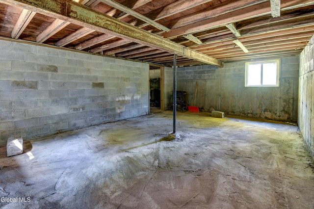 511 Dennie Road, Mayfield, NY 12117