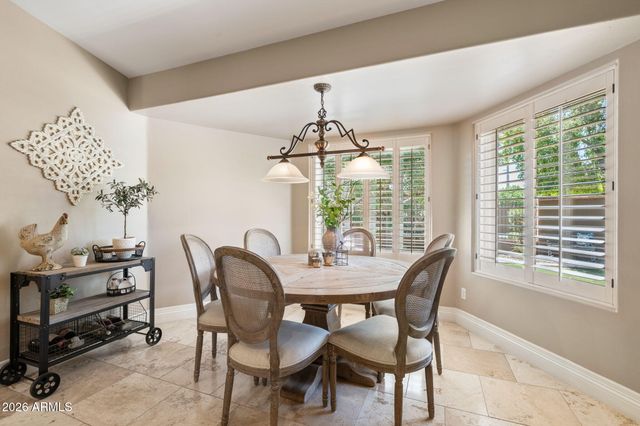 2125 S VAL VISTA Drive, Gilbert, AZ 85295
