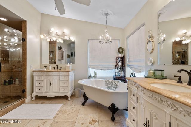 2125 S VAL VISTA Drive, Gilbert, AZ 85295