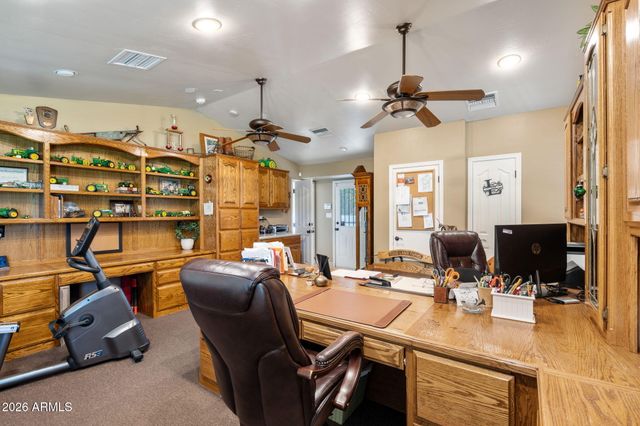 2125 S VAL VISTA Drive, Gilbert, AZ 85295