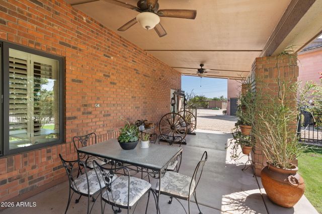 2125 S VAL VISTA Drive, Gilbert, AZ 85295