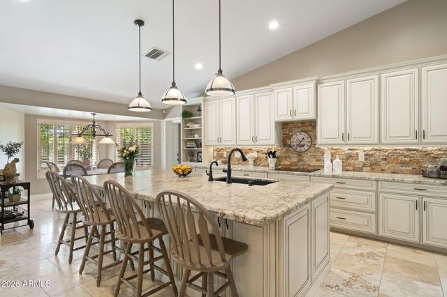 2125 S VAL VISTA Drive, Gilbert, AZ 85295