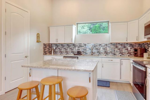 20629 Adobe TRL, Lago Vista, TX 78645