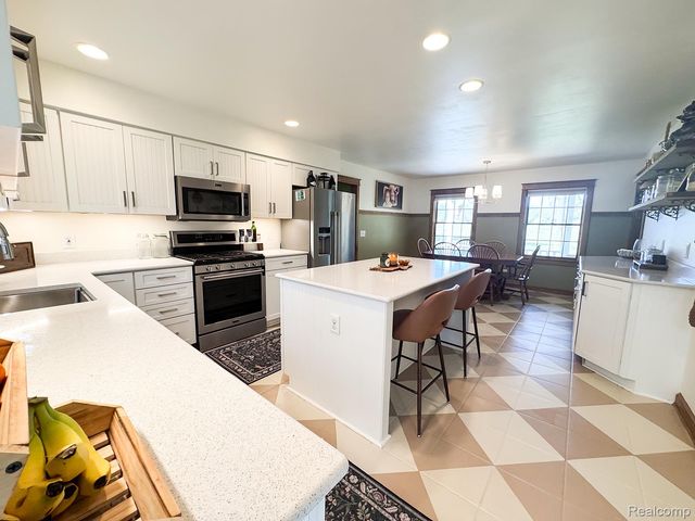 611 Vista Del Sol, Mayfield Township, MI 48446