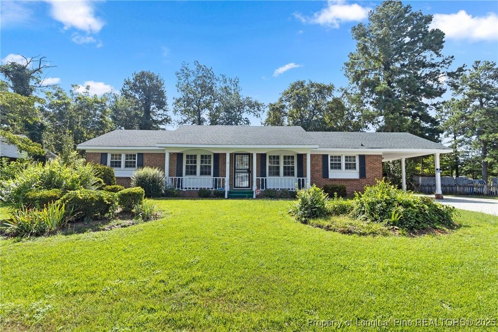 991 Wayside Road, Fayetteville, NC 28314