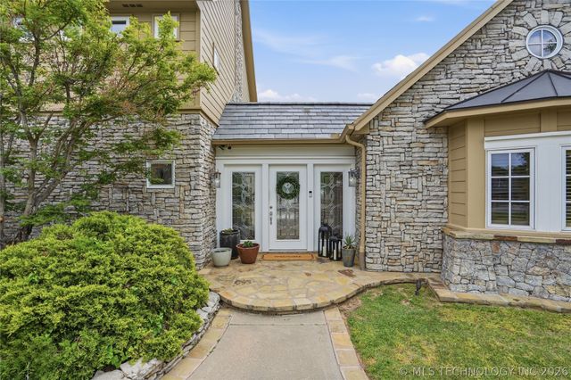 4203 S 69th West Avenue, Tulsa, OK 74107
