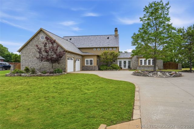 4203 S 69th West Avenue, Tulsa, OK 74107