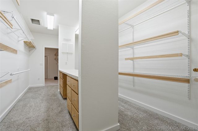 4203 S 69th West Avenue, Tulsa, OK 74107