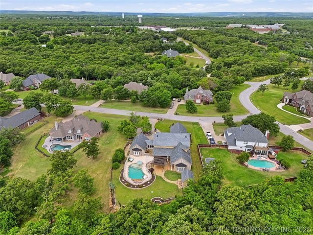 4203 S 69th West Avenue, Tulsa, OK 74107