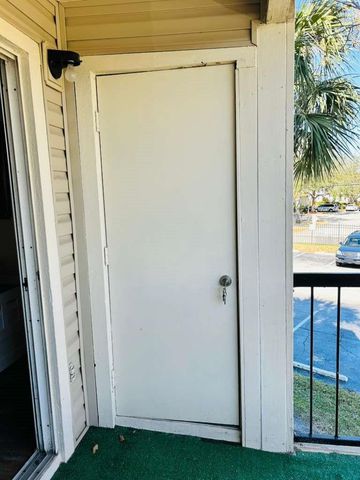 1916 LAKE ATRIUMS CIRCLE 44, Orlando, FL 32839