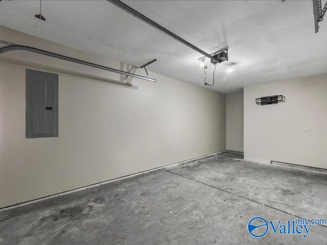 205 Cloverbrook Drive, Harvest, AL 35749