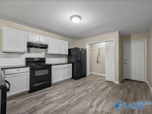 205 Cloverbrook Drive, Harvest, AL 35749