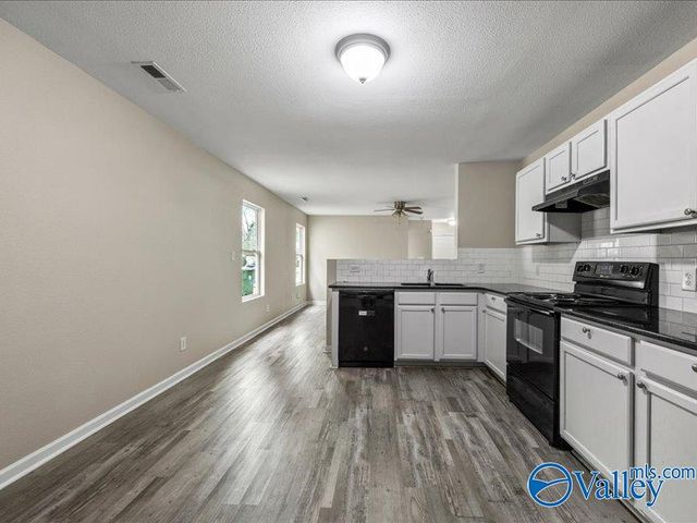 205 Cloverbrook Drive, Harvest, AL 35749