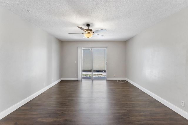 1500 N Congress Avenue C19, West Palm Beach, FL 33401