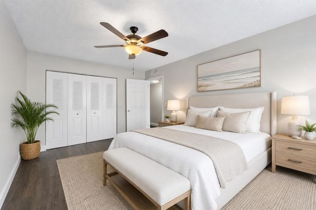 1500 N Congress Avenue C19, West Palm Beach, FL 33401