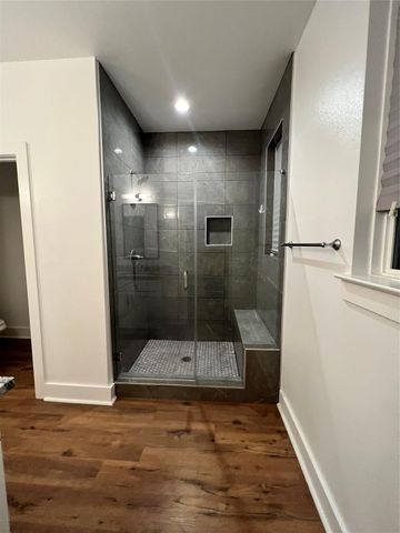 13325 Bee Street 201, Farmers Branch, TX 75234