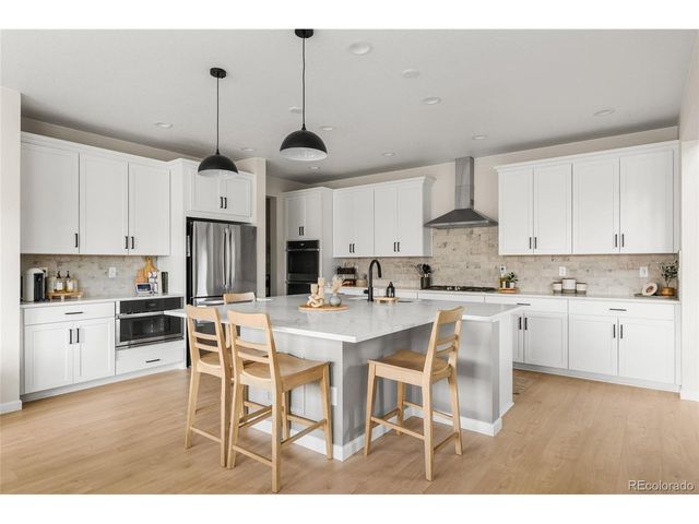 3350 Backdrop Ct, Castle Rock, CO 80108