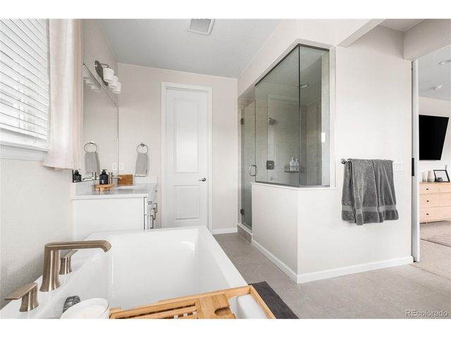 3350 Backdrop Ct, Castle Rock, CO 80108