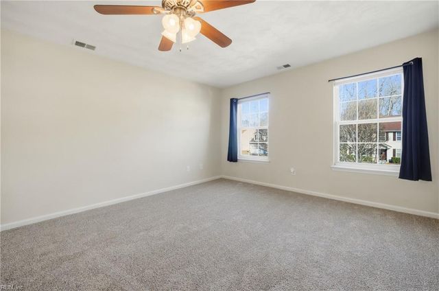 4414 Pelican PT, Portsmouth, VA 23703