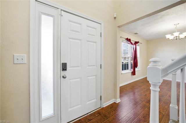 4414 Pelican PT, Portsmouth, VA 23703