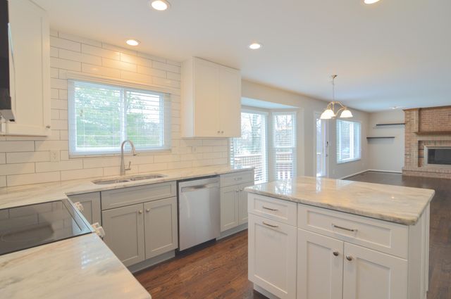 3210 Mccowan Drive, Taylor Mill, KY 41015