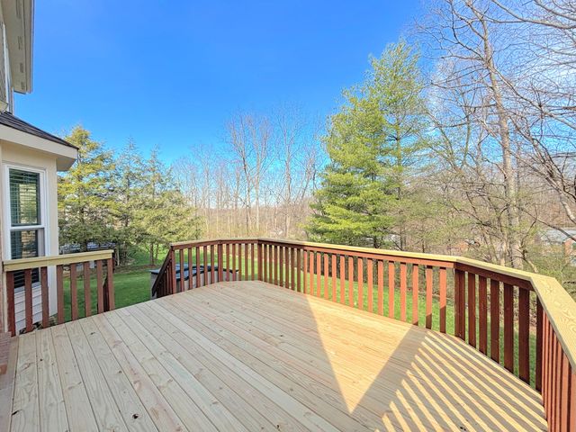 3210 Mccowan Drive, Taylor Mill, KY 41015