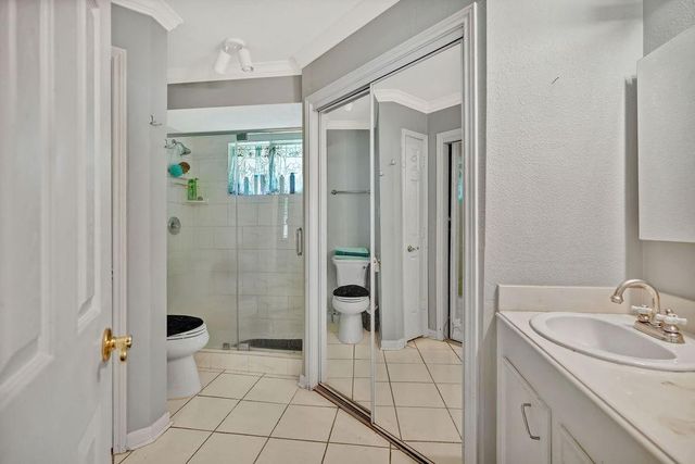 17618 Mallett Street, Crosby, TX 77532