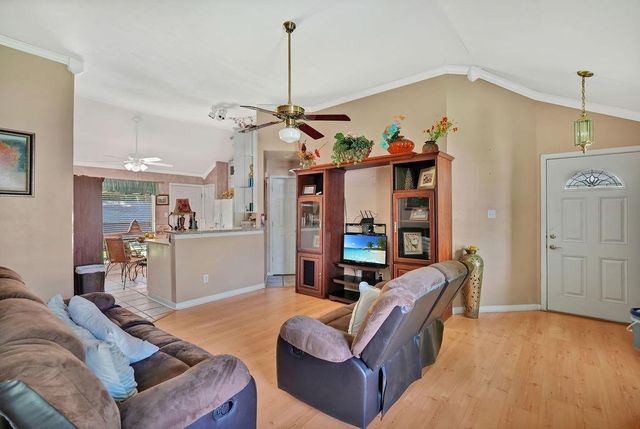 17618 Mallett Street, Crosby, TX 77532