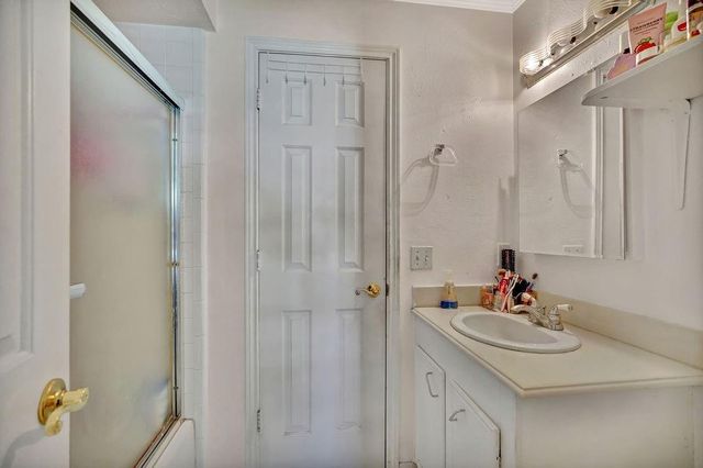 17618 Mallett Street, Crosby, TX 77532