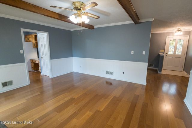 7209 Old N Church Rd, Louisville, KY 40214