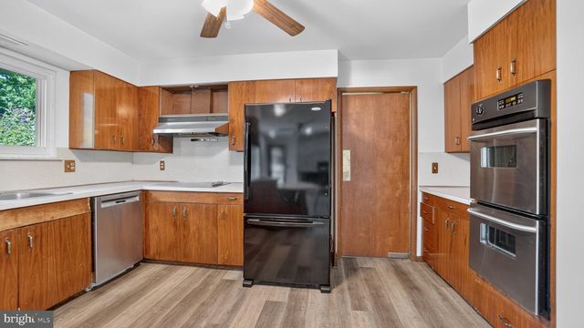 1753 BALDWIN DR, Millersville, MD 21108
