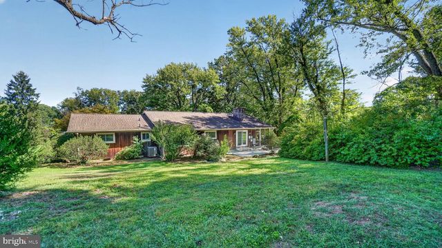 1753 BALDWIN DR, Millersville, MD 21108