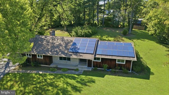 1753 BALDWIN DR, Millersville, MD 21108