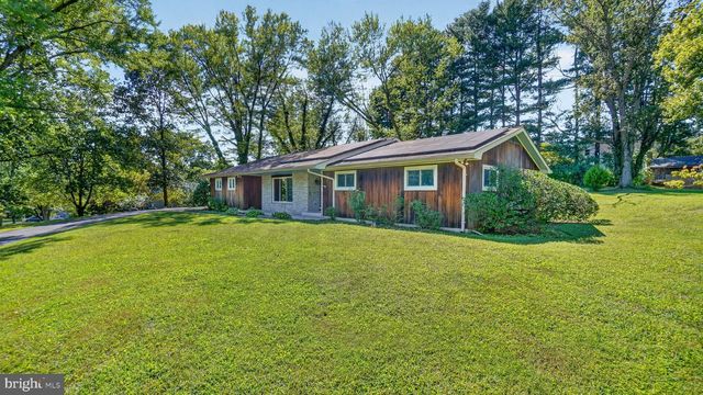 1753 BALDWIN DR, Millersville, MD 21108
