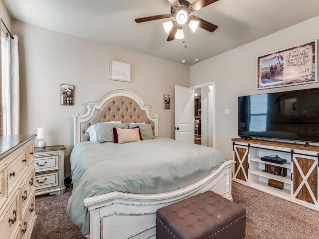 322 Pecos Drive, Crandall, TX 75114