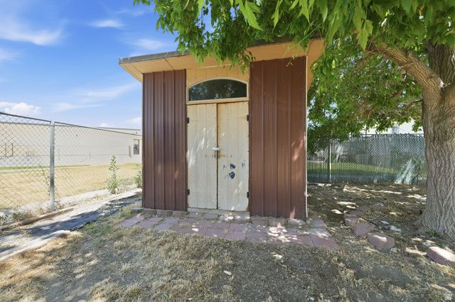 3766 S ADAMS RD, Magna, UT 84044