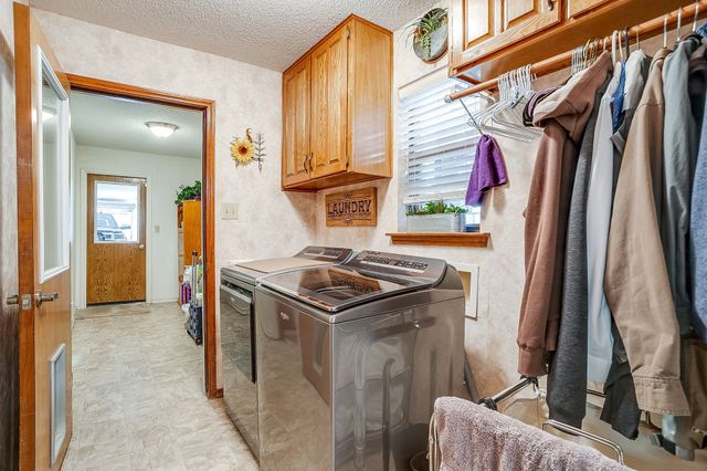 10100 Crestline Trail, Burleson, TX 76028