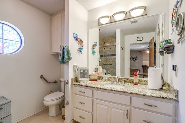 10100 Crestline Trail, Burleson, TX 76028