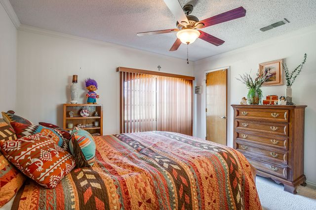 10100 Crestline Trail, Burleson, TX 76028