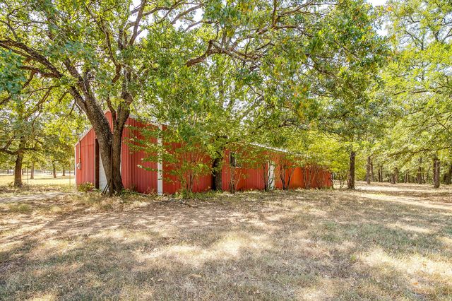 10100 Crestline Trail, Burleson, TX 76028